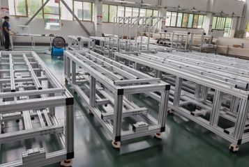 车床铝型材机架:柔性制造的轻量化结构解决方案 车床铝型材机架:柔性制造的轻量化结构解决方案