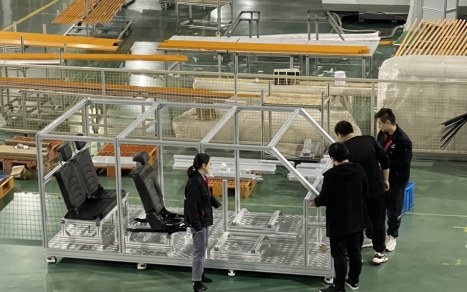 1756805370254896.png 铝型材框架2.png